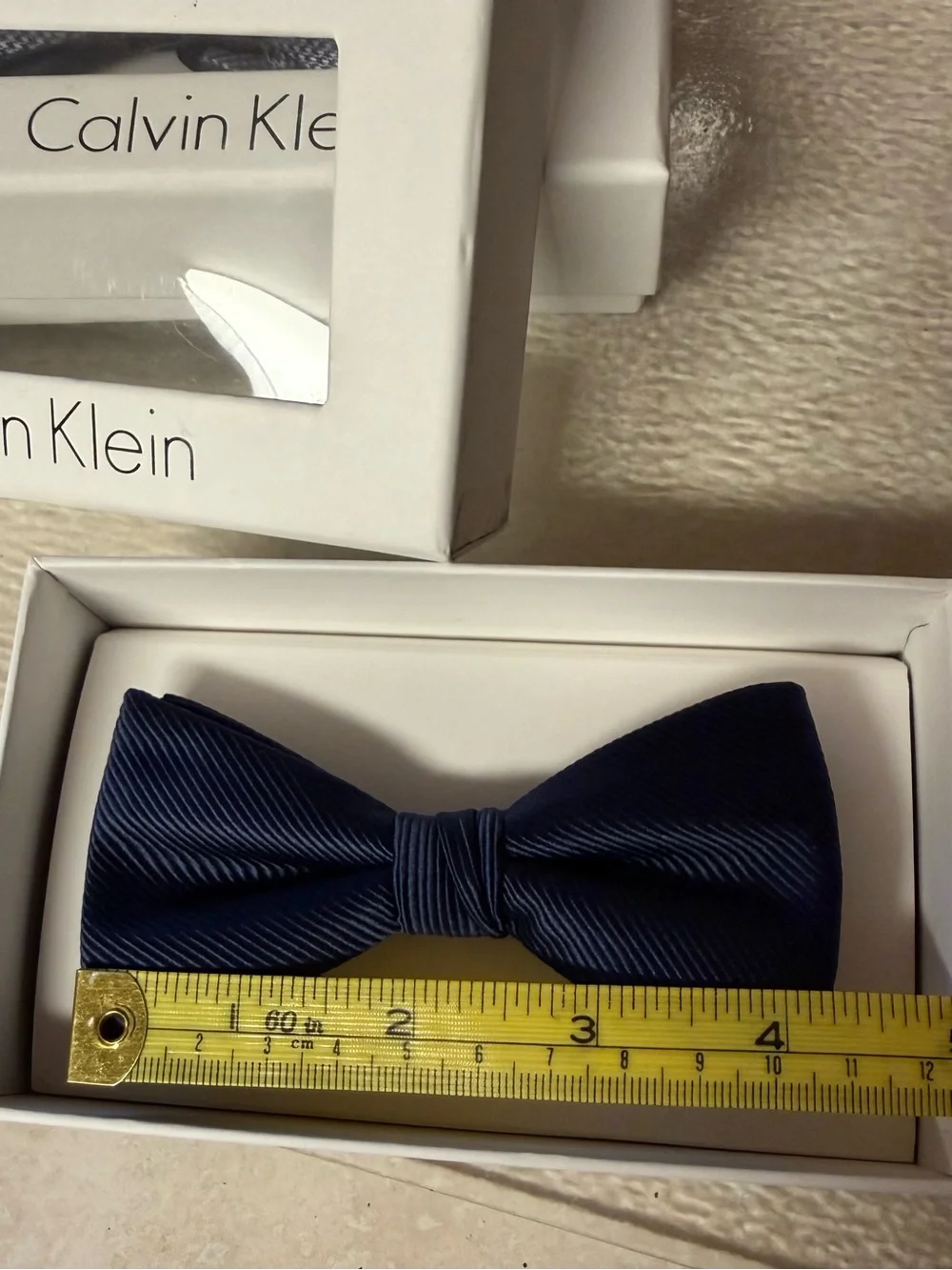 Calvin Klein Men's Blue Ribbed Bow Tie